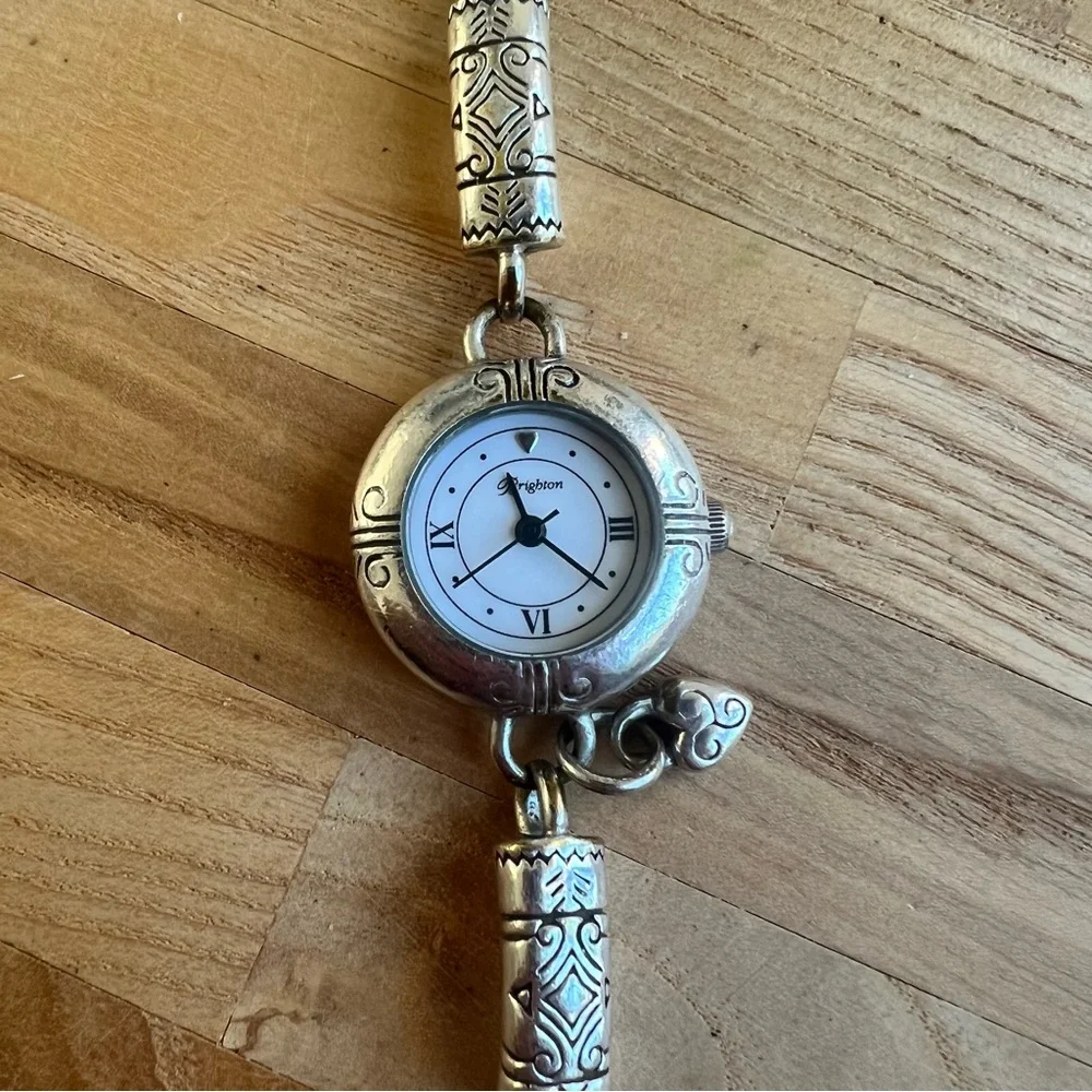 Brighton Marrakech ladies silver tone bracelet fashion watch NEW BATTERY